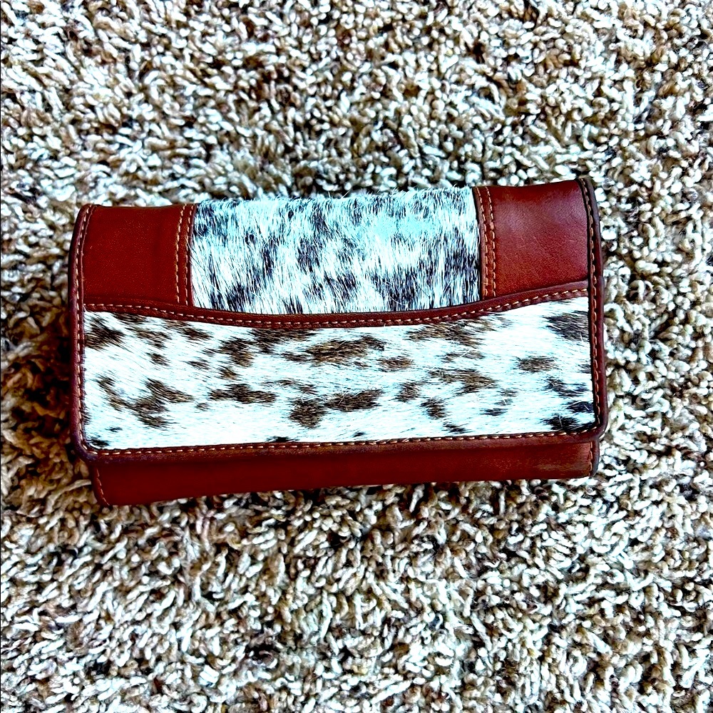 Cowhide & Leather Wallet